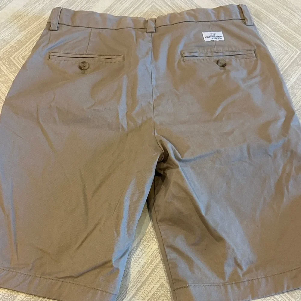 Vineyard Vines Boys Khaki Shorts - Size 18